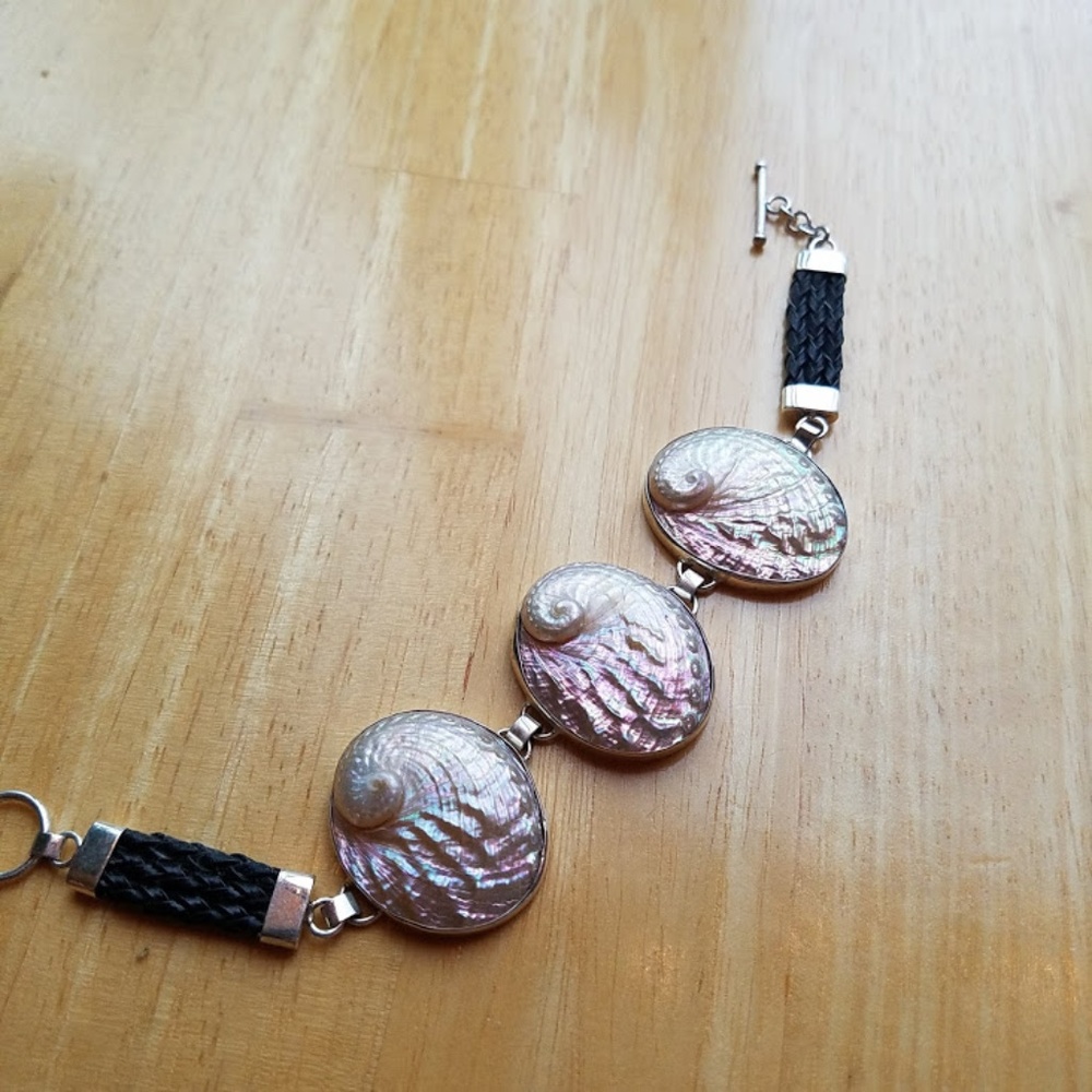 Stunning Statement Handmade Seashell Leather & 925 Silver Bracelet Adjustable - Picture 2 of 6